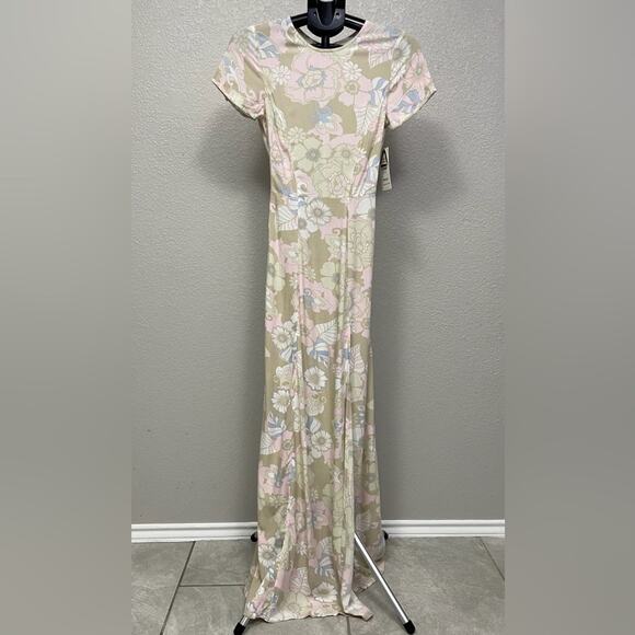 NWT RVCA Short Sleeve Floral Print Lunch Date Maxi Dress Open Back Size XS - Picture 1 of 10
